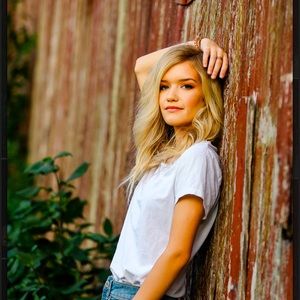 Meet your Posher, Mallory